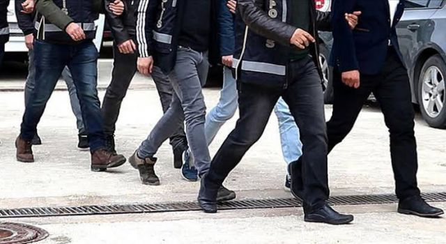 Urfa'da FETÖ operasyonu: 9 gözaltı