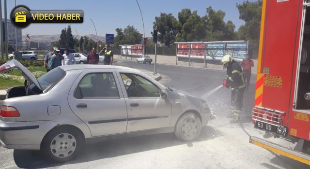 Seyir halindeki araç alev aldı