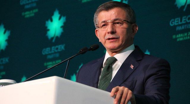 Davutoğlu, Urfalı aileye telefonla başsağlığı diledi