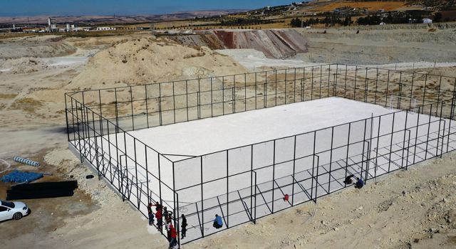 Karaköprü kırsalında spor yatırımı sürüyor  