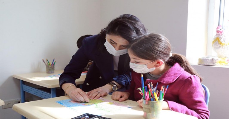 Gençlik merkezleri öğrencileri kontrollü olarak ağırlayacak