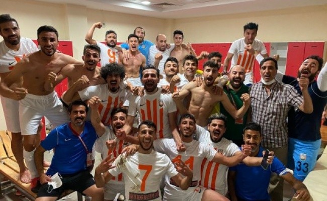 Büyükşehir Belediyespor veda etti