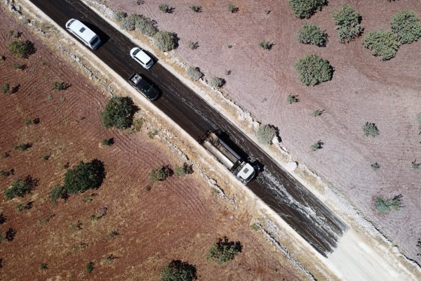 Halfeti kırsalında yol yapım atağı