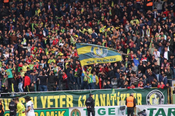 TFF, seyircilerin stadyumlara giriş şartlarını belirledi