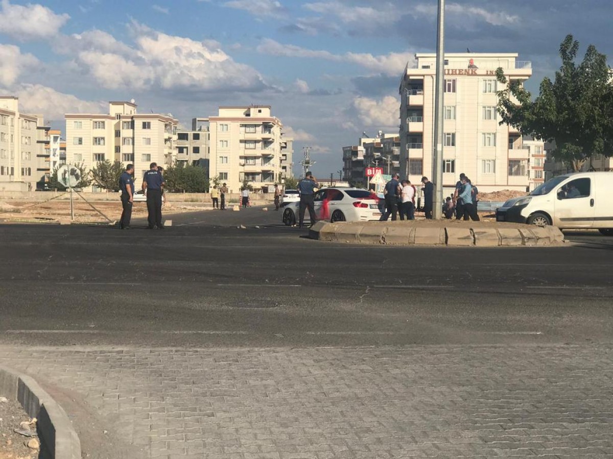 Urfa’da düğün konvoyuna silahlı saldırı: 2 yaralı