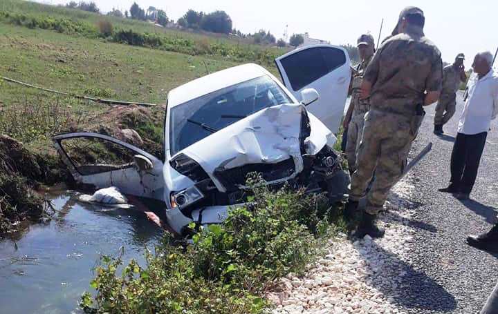 Suruç'ta otomobil at arabasına çarptı: 2 yaralı