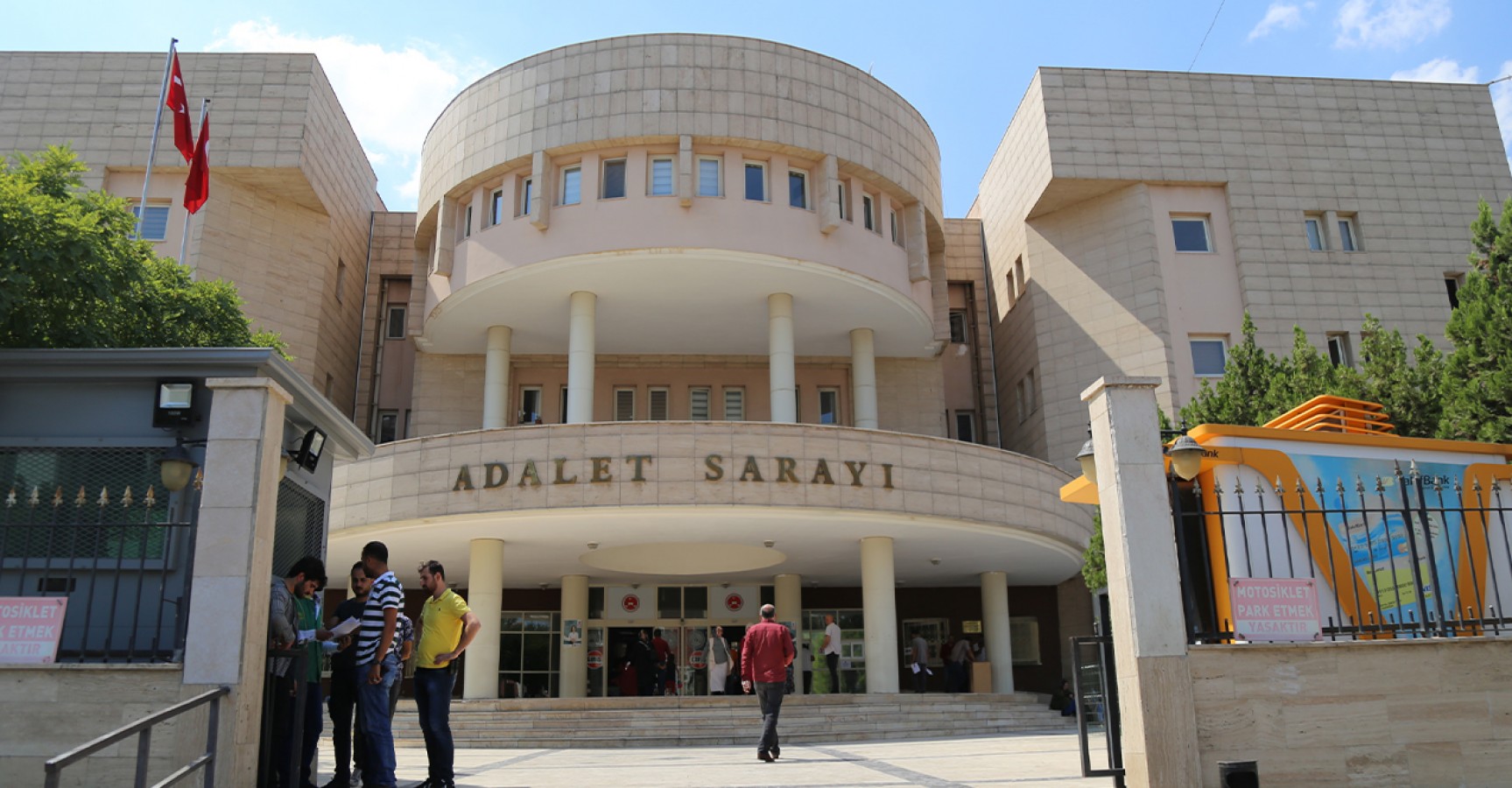 Urfa’da öğrencilerini istismar eden öğretmene hapis cezası!