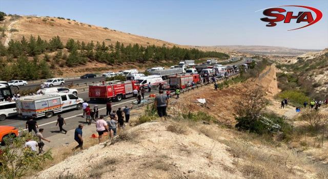 Antep'te katliam gibi kaza:16 ölü