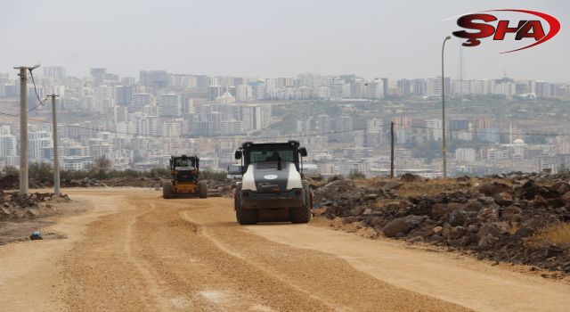 Karaköprü'de yeni yollar hizmete sunuluyor