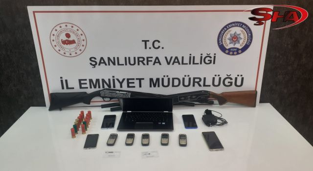 Urfa'da çakma savcı ve polisler yakalandı