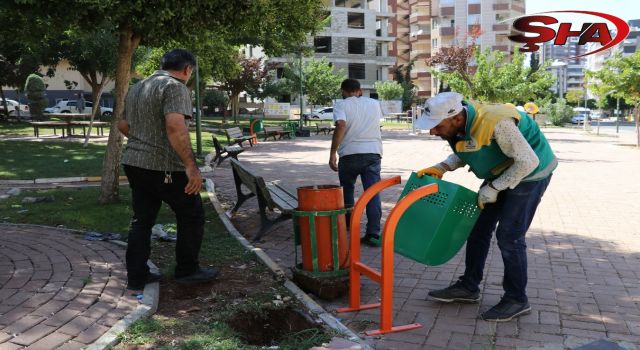 Karaköprü’de parklar bakımla güzelleşiyor