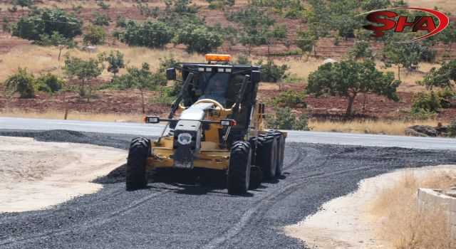 Bozova’da kırsalda yol seferberliği