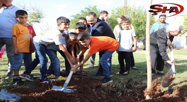 VİRANŞEHİR’DE 'HER CANA BİR FİDAN' KAMPANYASI DEVAM EDİYOR