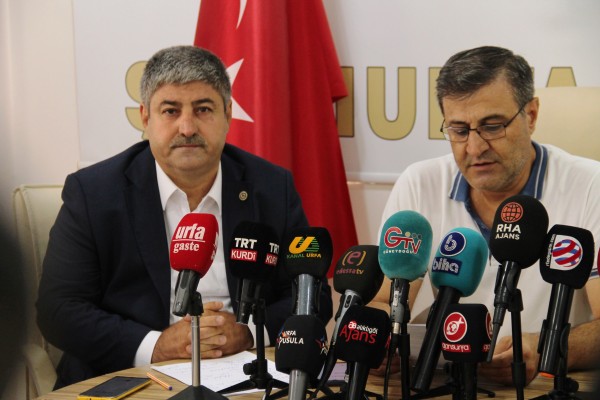 Şanlıurfa'da çiftçilerin elektrik sorunu konuşuldu