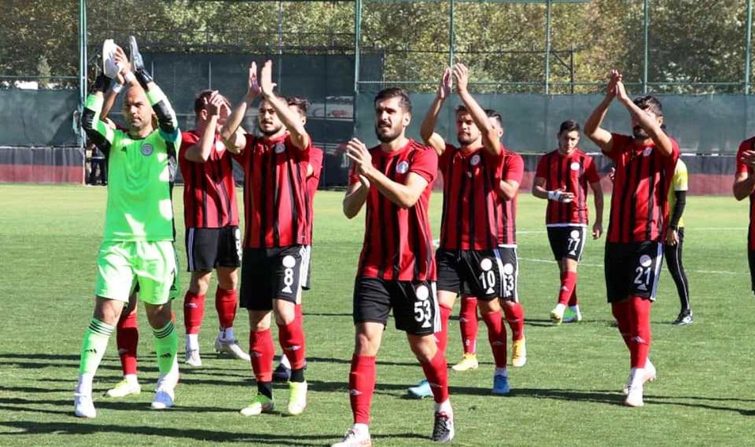 Karaköprü Belediyespor maçtan galibiyetle ayrıldı