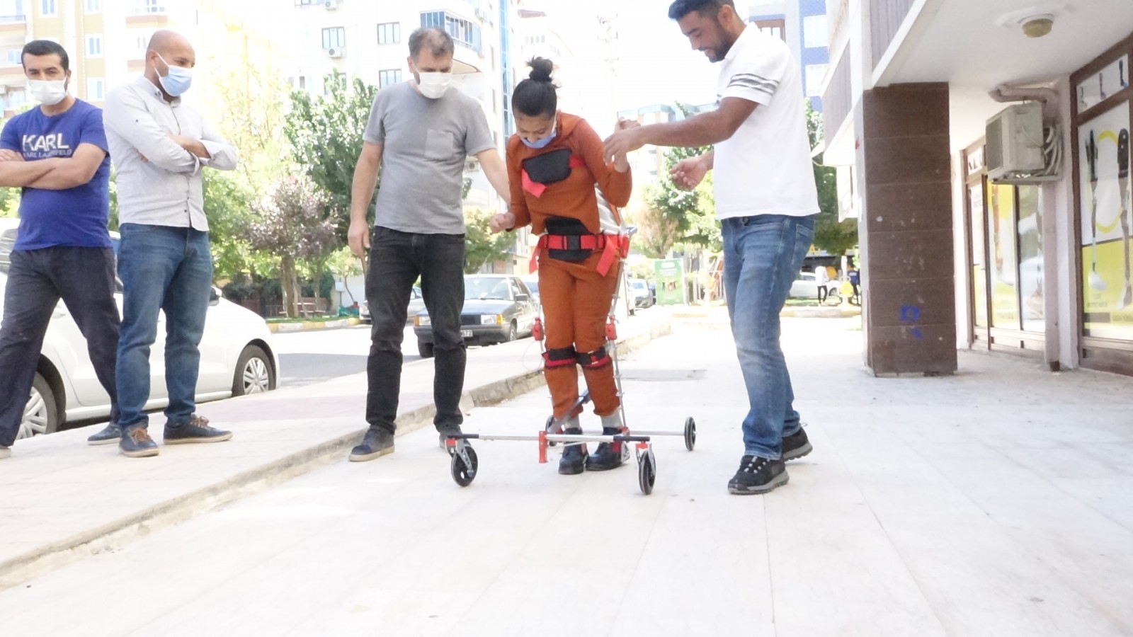 SP hastası Ayşe, Vali Erin’in yardımıyla hayaline kavuştu