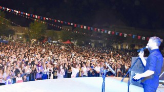 Urfa'da koronavirüsün unutulduğu konser!