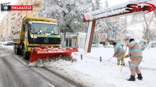 Haliliye Belediyesi karla mücadele ediyor